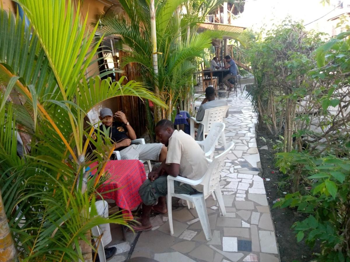 Kicec Bar And Guest House Airport Dar es Salaam Zewnętrze zdjęcie